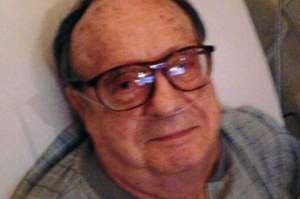 Chespirito aparece en Twitter tras rumores de su salud