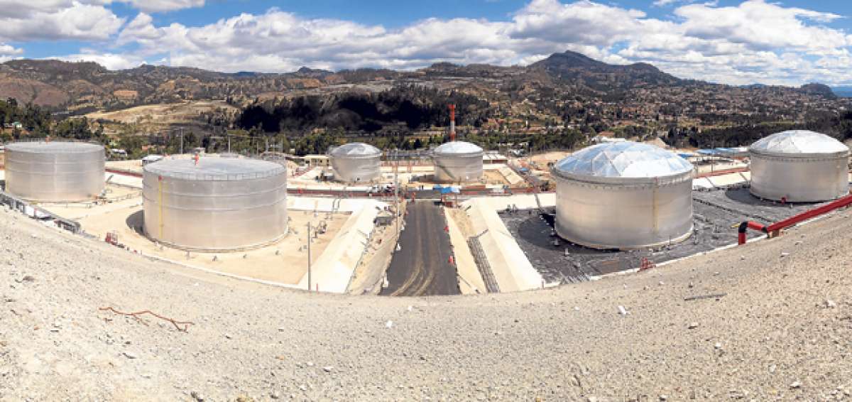 La obra evitar&aacute; la emisi&oacute;n de 2.700 metros c&uacute;bicos de CO₂ al ambiente y ahorrar&aacute; $ 25 millones con la no utilizaci&oacute;n de los tanqueros. Fotos: Fernando Machado / El Tel&eacute;grafo
