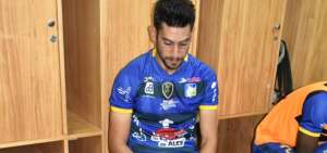 Delf&iacute;n publica fotos de Pi&ntilde;atares tras acci&oacute;n contra Antonio Valencia
