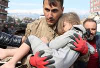 Emotivos videos registran rescate de niños tras terremoto en Turquía y Siria
