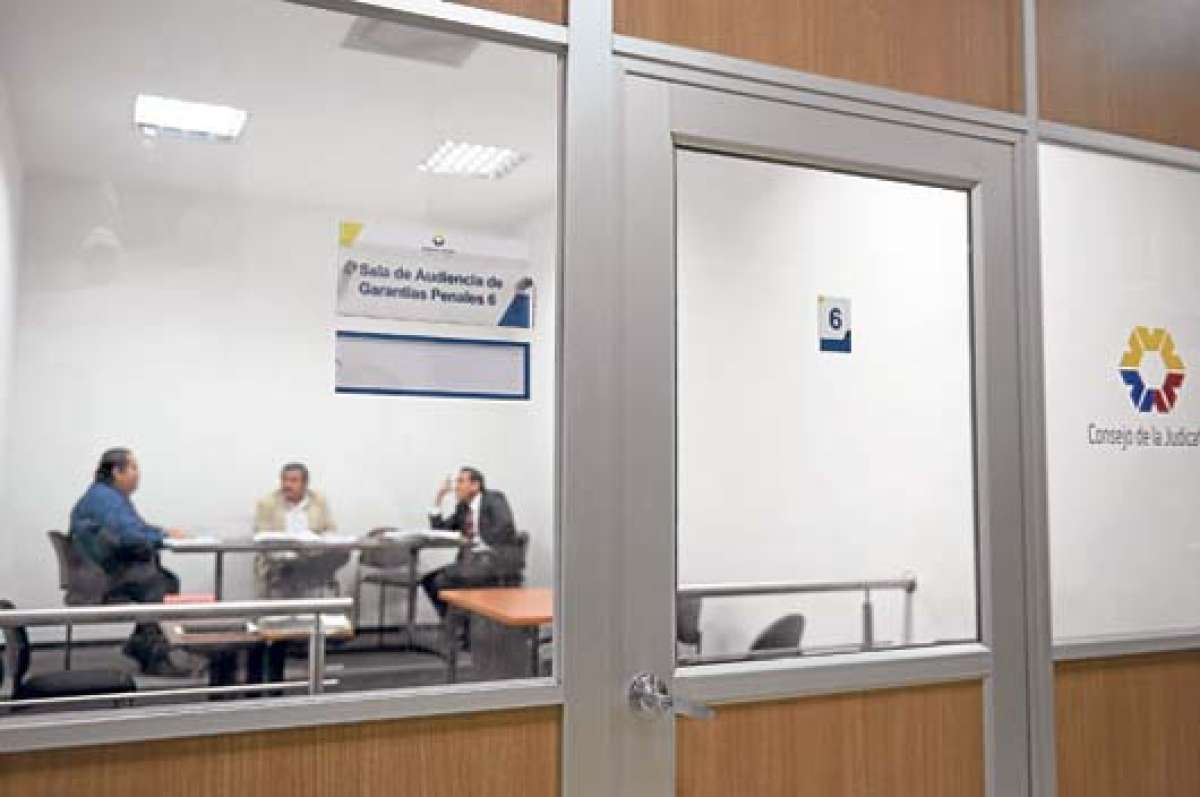 Una vez cometido el delito, los fiscales son los encargados de comenzar una indagaci&oacute;n previa. Foto: Pilar Vera / El Tel&eacute;grafo