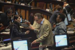 El asamble&iacute;sta Miguel Carvajal explic&oacute; los objetivos del proyecto de Ley. Foto:Daniel Molineros / EL TEL&Eacute;GRAFO