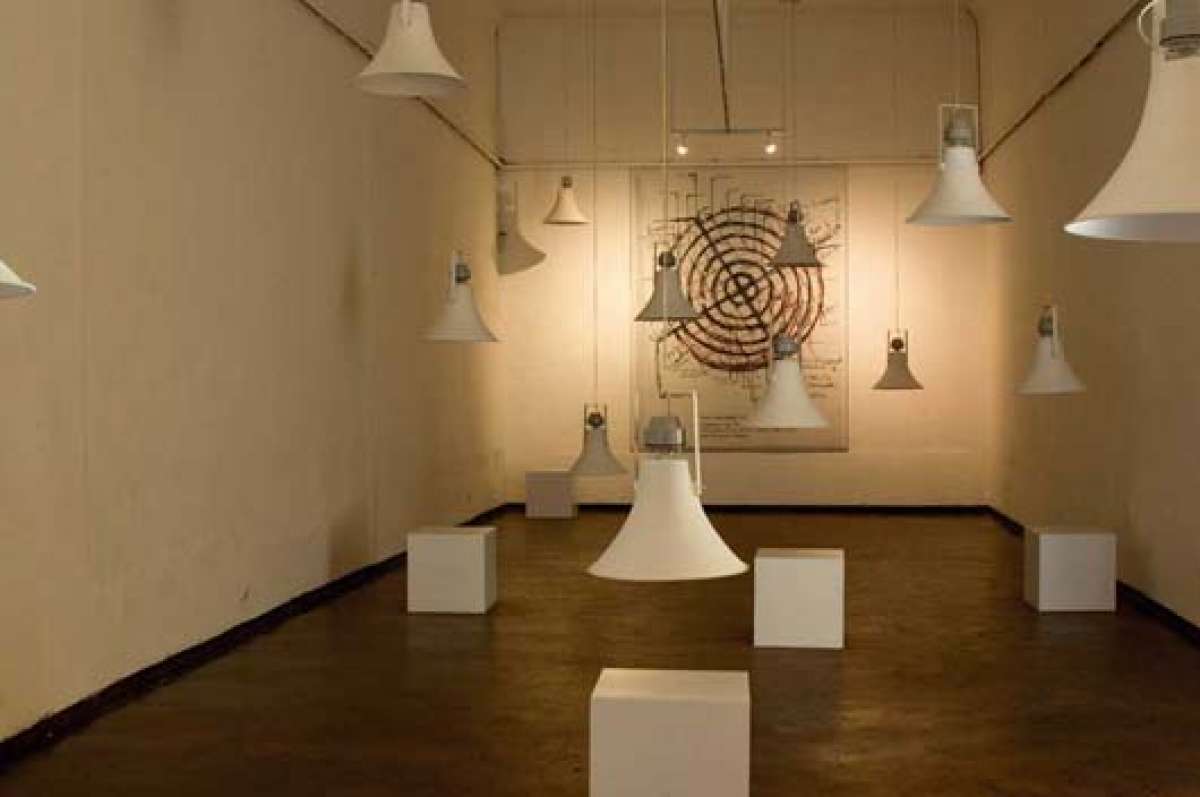 Desde su primera organizaci&oacute;n, el encuentro de arte contempor&aacute;neo ha ido evolucionando con una propuesta sostenida. Foto: Tomada de Bienal Cuenca