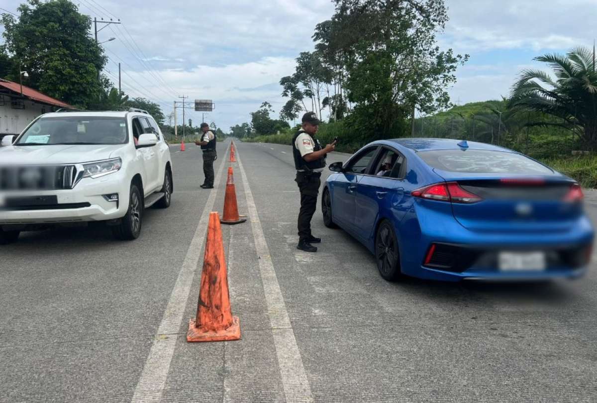 El ECU 911 alertó sobre cierres viales en varias vías de Ecuador debido a manifestaciones.