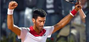 Djokovic vence a Nishikori y jugar&aacute; la semifinal contra Nadal