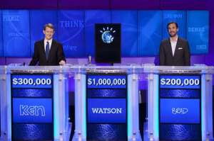 El a&ntilde;o anterior el superordenador Watson venci&oacute; a 2 humanos en el popular concurso televisivo Jeopardy en Estados Unidos. Foto: Tomado de www.huffingtonpost.co.uk