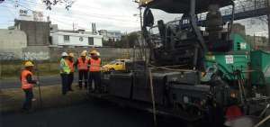 El Municipio capitalino asegura que el tipo de pavimento que se utiliza depende de la carga vehicular de la calle intervenida. 