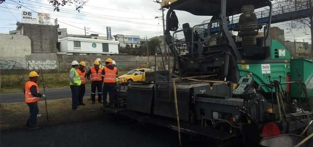 El Municipio capitalino asegura que el tipo de pavimento que se utiliza depende de la carga vehicular de la calle intervenida. 