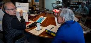 El director de Diario El Tel&eacute;grafo, Orlando P&eacute;rez, durante su intervenci&oacute;n en Radio Visi&oacute;n.  