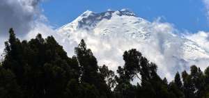 Desde el ECU-911 de Ambato se vigila al volc&aacute;n las 24 horas, gracias a 2 c&aacute;maras de gran alcance. Los vig&iacute;as reportan a esta entidad cualquier novedad, cada d&iacute;a.