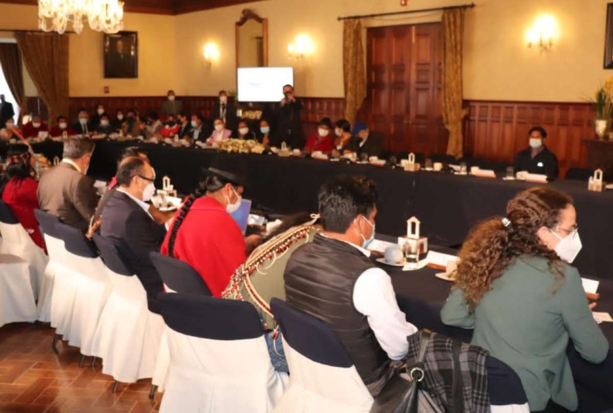 Presidente no podr&aacute; bajar el precio de los combustibles por las circunstancias actuales