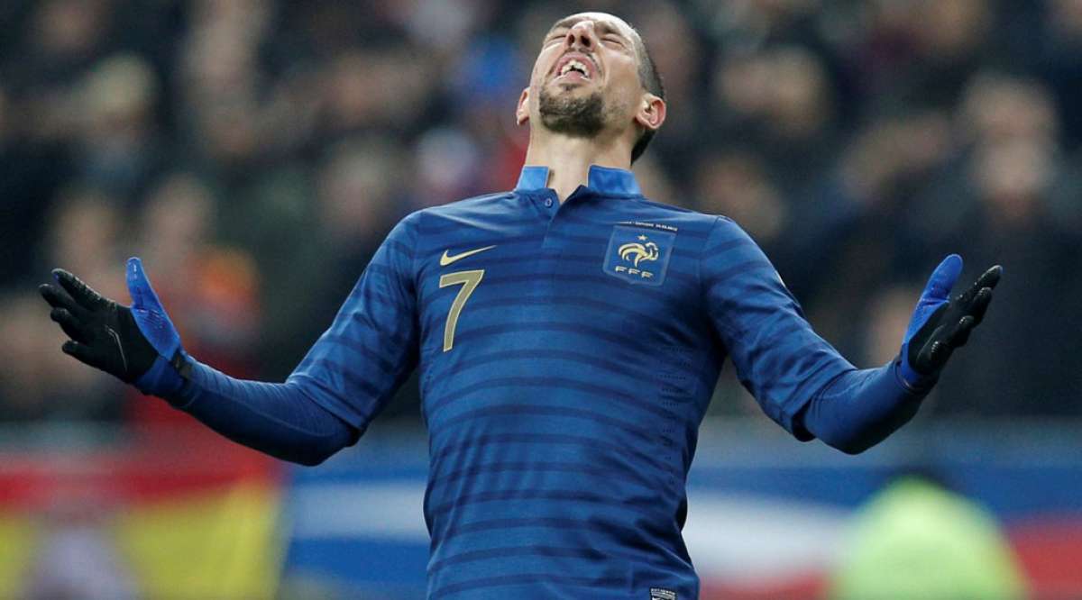 Ribery est&aacute; dolido por no poder jugar el Mundial