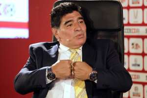 Maradona dijo sentirse "muy bien" tras ser operado en Venezuela, seg&uacute;n su m&eacute;dico