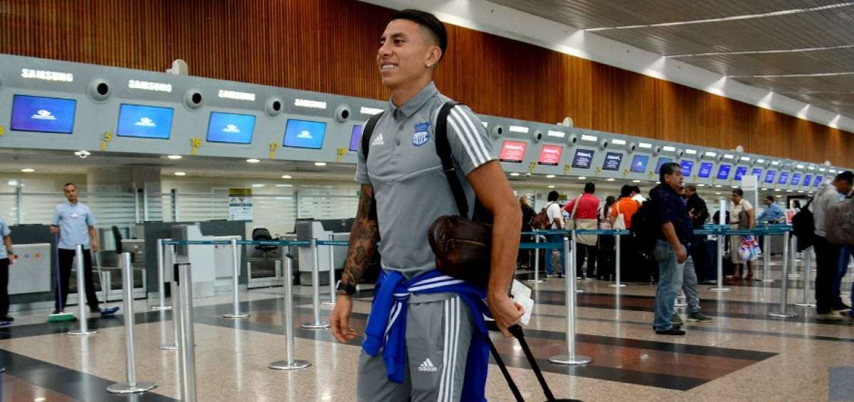 El plantel de Emelec viaj&oacute; a Colombia para hacer pretemporada