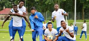 Parte del plantel ecuatoriano sub-20 en una pr&aacute;ctica en Gdansk, antes de afrontar el cotejo por el tercer lugar contra Italia con el que cierra el torneo.
