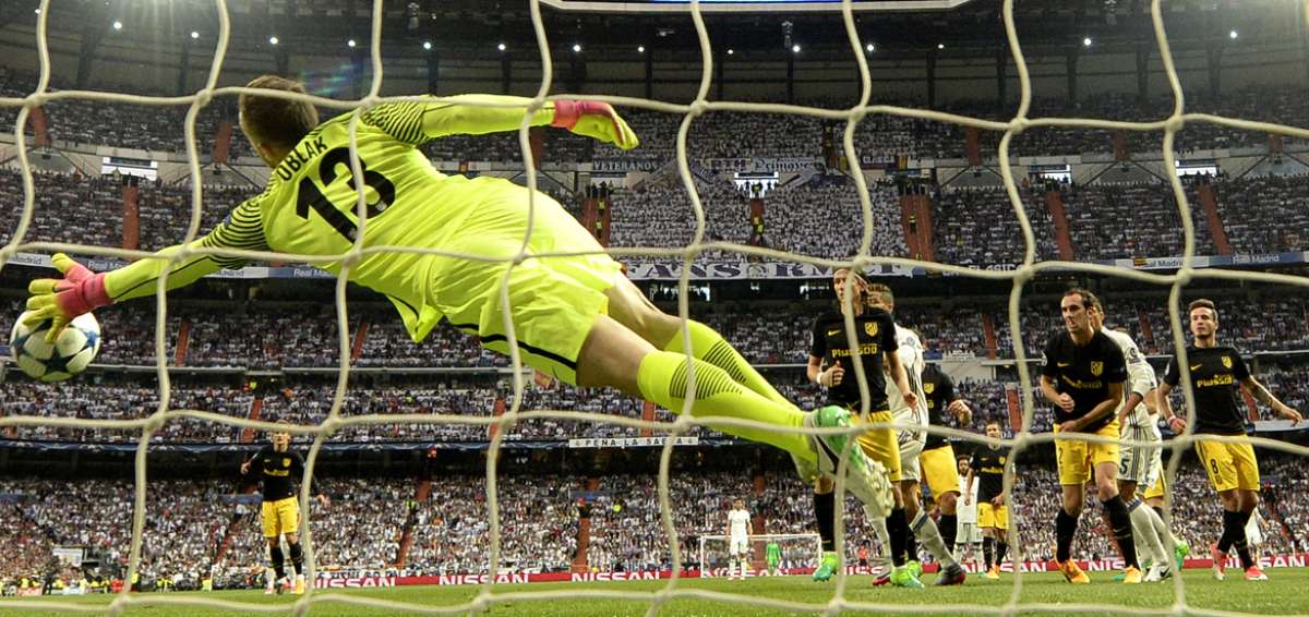 El Atl&eacute;tico de Madrid busca el milagro ante el Real en 'Champions'