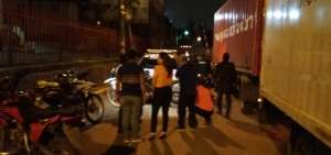 Personal de Criminal&iacute;stica lleg&oacute; al lugar para recoger evidencias.