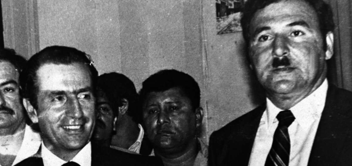 El l&iacute;der de la ID dialog&oacute; con Abdal&aacute; Bucaram, quien, a&ntilde;os despu&eacute;s, llegar&iacute;a a la Presidencia de la Rep&uacute;blica.