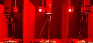 Un laboratorio trabaja en el rescate de la fotograf&iacute;a anal&oacute;gica