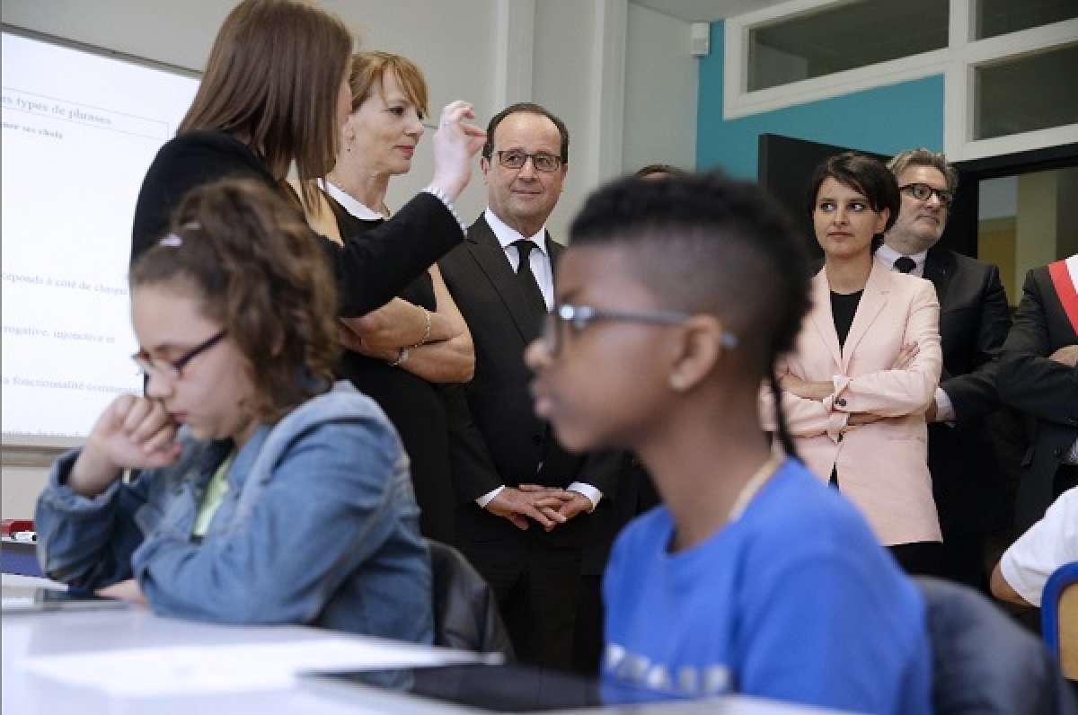 El presidente Fran&ccedil;ois Hollande recalc&oacute; el apoyo a la reforma de la ministra denunciando el "concierto de los inm&oacute;viles" que defienden "intereses particulares". Foto: AFP