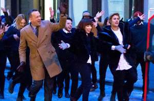 Tom Hanks y Justin Bieber junto en clip musical de Carly Rae Jepsen (VIDEO)