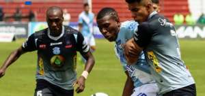 Emelec logr&oacute; su primer punto de visitante en la segunda etapa
