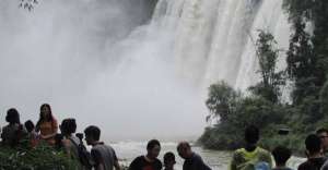 La Cascada Huangguoshu es uno de los mayores atractivos de la provincia Guizhou, en China.