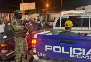 Toque de queda deja m&aacute;s de 500 detenidos en operativos contra el crimen