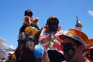 La Mama Negra alborot&oacute; calles de Latacunga (Galer&iacute;a)