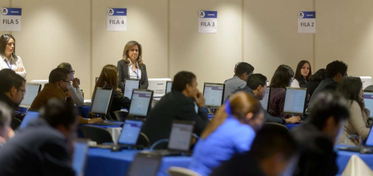En las instalaciones del Consejo de la Judicatura, ubicadas en Cumbay&aacute;, al nororiente de la capital, 1.833 aspirantes a jueces rindieron la prueba.
