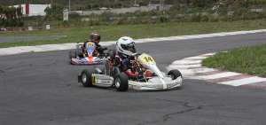 Ni&ntilde;os buscan  el t&iacute;tulo en karting