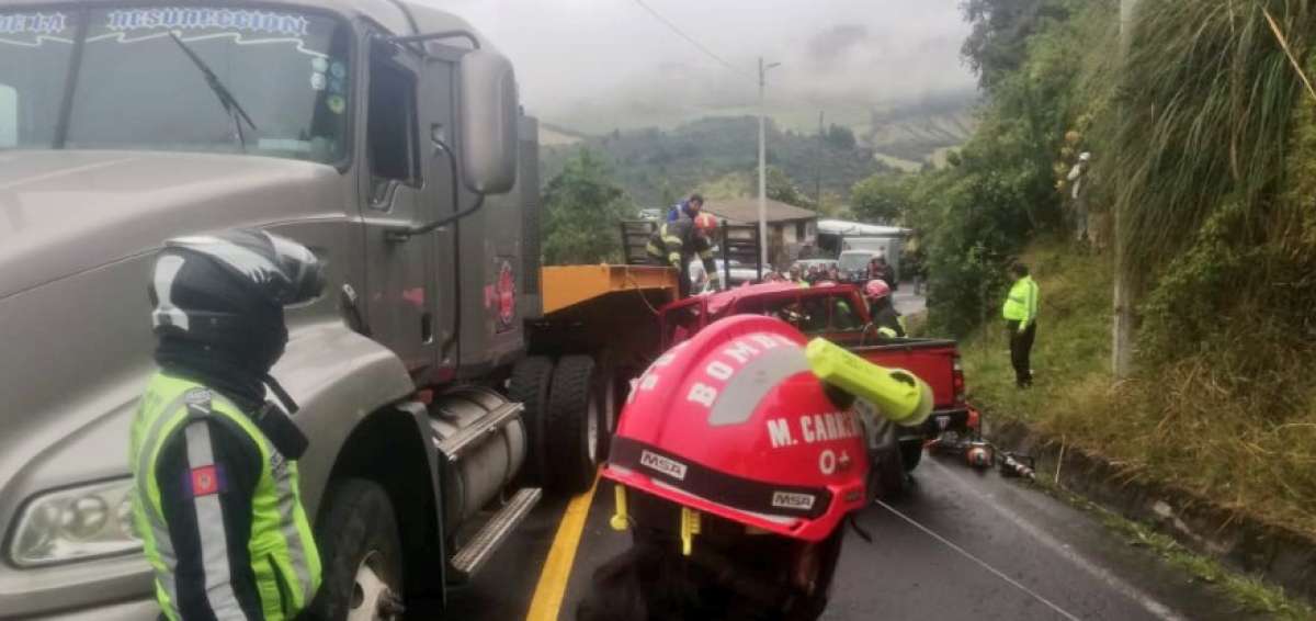 El menor que result&oacute; herido fue trasladado al hospital Baca Ortiz.