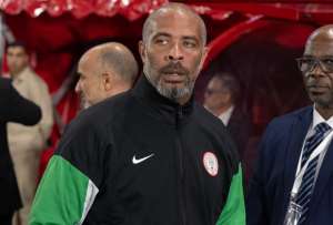 Eric Sekou Chelle dijo que el vudú lo eliminó del Mundial