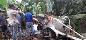 La nave qued&oacute; destrozada luego del accidente.