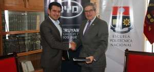 BYD firma acuerdo con Polit&eacute;cnica