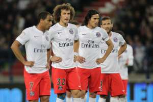 El PSG tendr&aacute; que enfrentar al FC Barcelona sin su delantero estrella por lesi&oacute;n. Foto: AFP