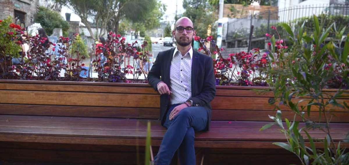 Rafael Garrido, activista del colectivo de Gays, Lesbianas, Bisexuales, Transg&eacute;nero, Transexuales, Travestis e Intersex.