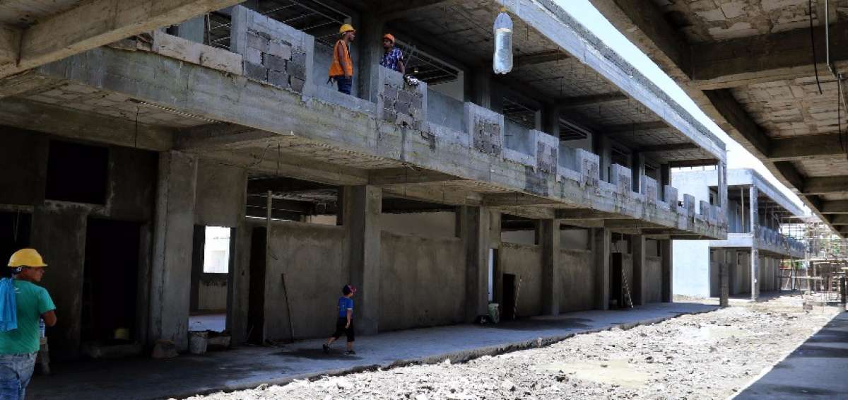 En Naranjito recorri&oacute; la construcci&oacute;n de la Unidad Educativa Mateo Espinoza Castro, que construye el Gobierno en la ciudad.
