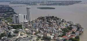 El proyecto de dragado de los alrededores de El Palmar inici&oacute; en 2013 con la firma de un convenio entre la Prefectura del Guayas y la Senagua.