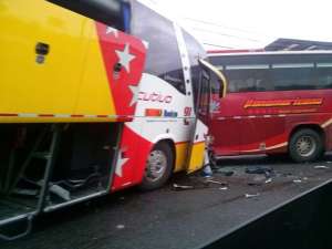El accidente se produjo en el kil&oacute;metro 94, en sentido Calacal&iacute;- Los Bancos. Foto: Cortes&iacute;a del ECU 911.