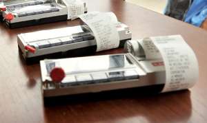 En Cuenca, al menos 900 taxis de 3.615 a&uacute;n no han recalibrado sus dispositivos