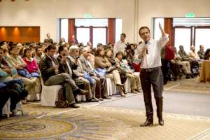 La LOC se socializa entre las personas con discapacidad