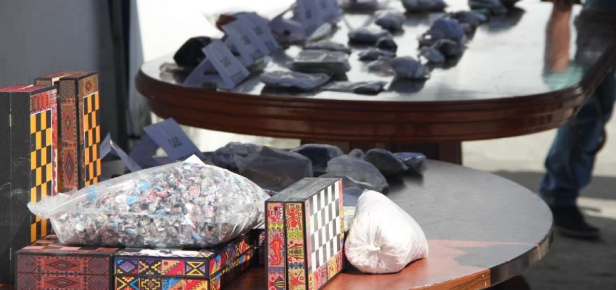 Coca&iacute;na camuflada en piezas de ajedrez ten&iacute;a como destino Chile