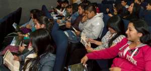 En la Universidad Salesiana, en Quito, se present&oacute; la producci&oacute;n ecuatoriana Juego Sucio, que relata hechos de la defensa de Ecuador en el caso Chevron.