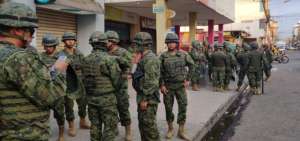Militares y polic&iacute;as desplegados para garantizar la movilidad
