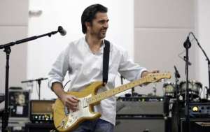 Hoy, Juanes cantar&aacute; en espa&ntilde;ol en los premios Grammy
