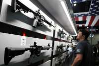 EE.UU. celebra la convención del rifle a pesar de masacres