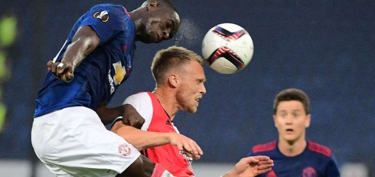 Feyenoord venci&oacute; 1-0 al United en la Europa League