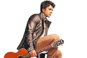 El 8, el n&uacute;mero  de la suerte de Luis Fonsi