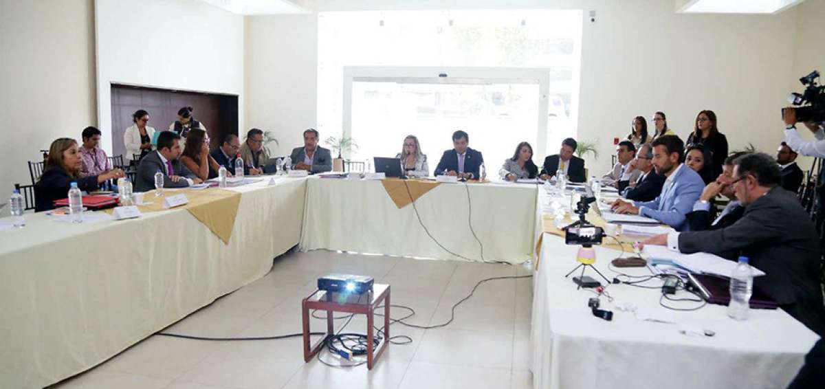 La comisi&oacute;n ocasional que investiga el caso Gabela recibi&oacute; ayer a la exministra de Justicia, Ledy Z&uacute;&ntilde;iga, y a la exsecretaria del comit&eacute;, Geovanna Palacios. 